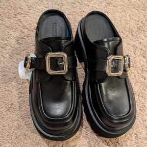 Stylish Black Loafers with Buckle
